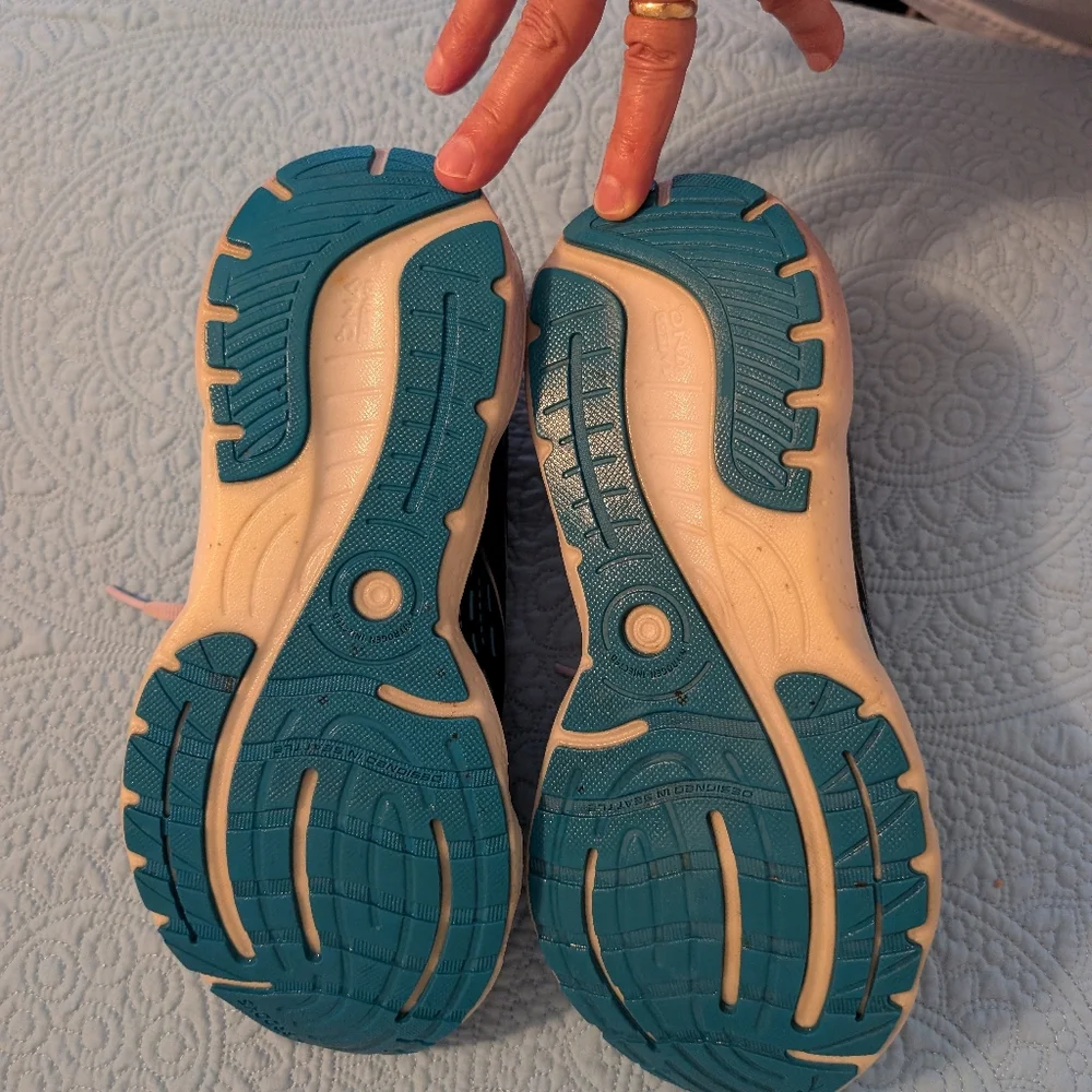 Brooks Women's Navy and White Glycerin 20 Walking/Running Shoes - Picture 3 of 5